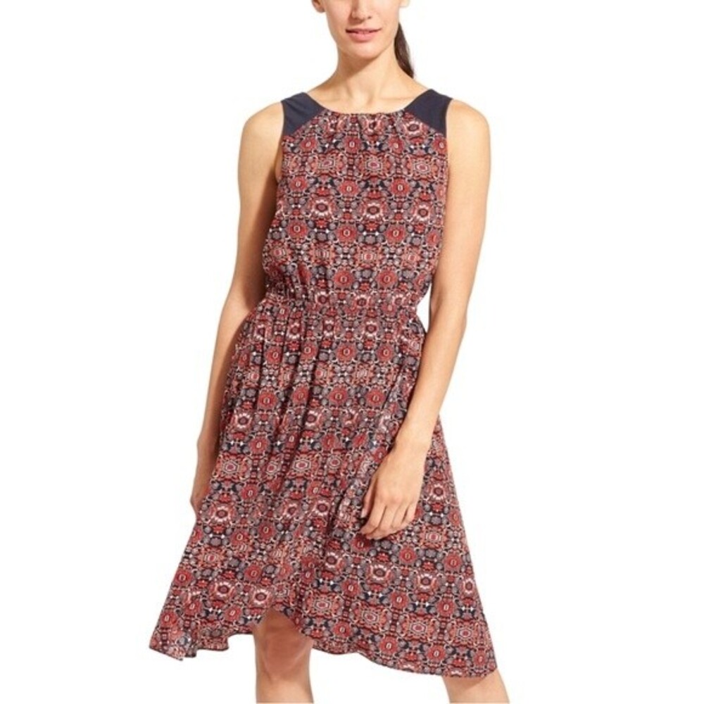 Athleta Printed Martinique Active Dress Red & Navy Size Small Quick Dry Travel